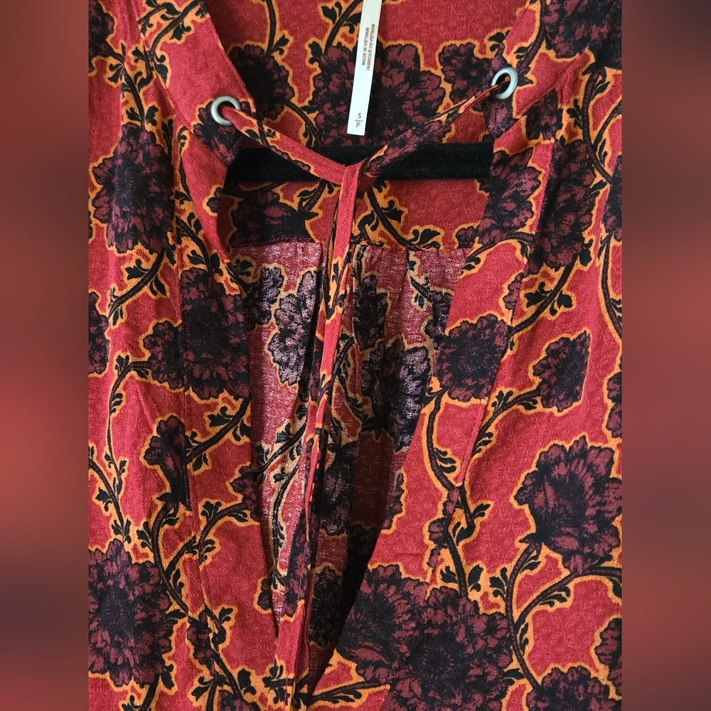 Free People | Mia Tunic (175$) in a red floral print, Size S - Picture 6 of 11